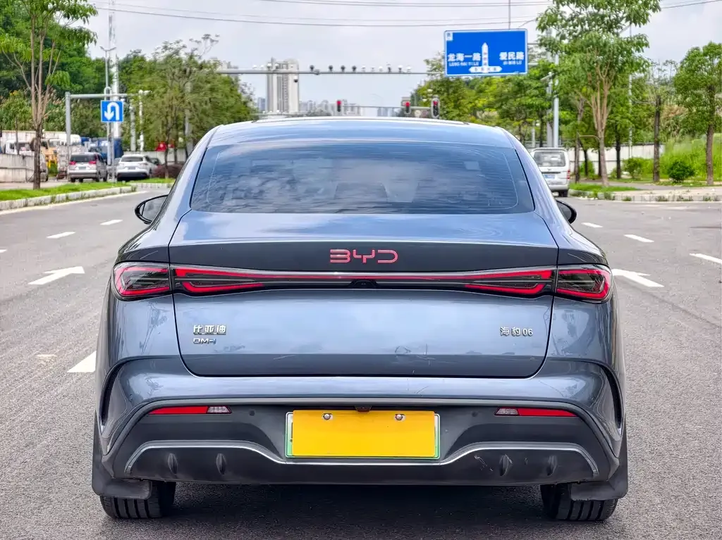 BYD Seal 06 — фото 9