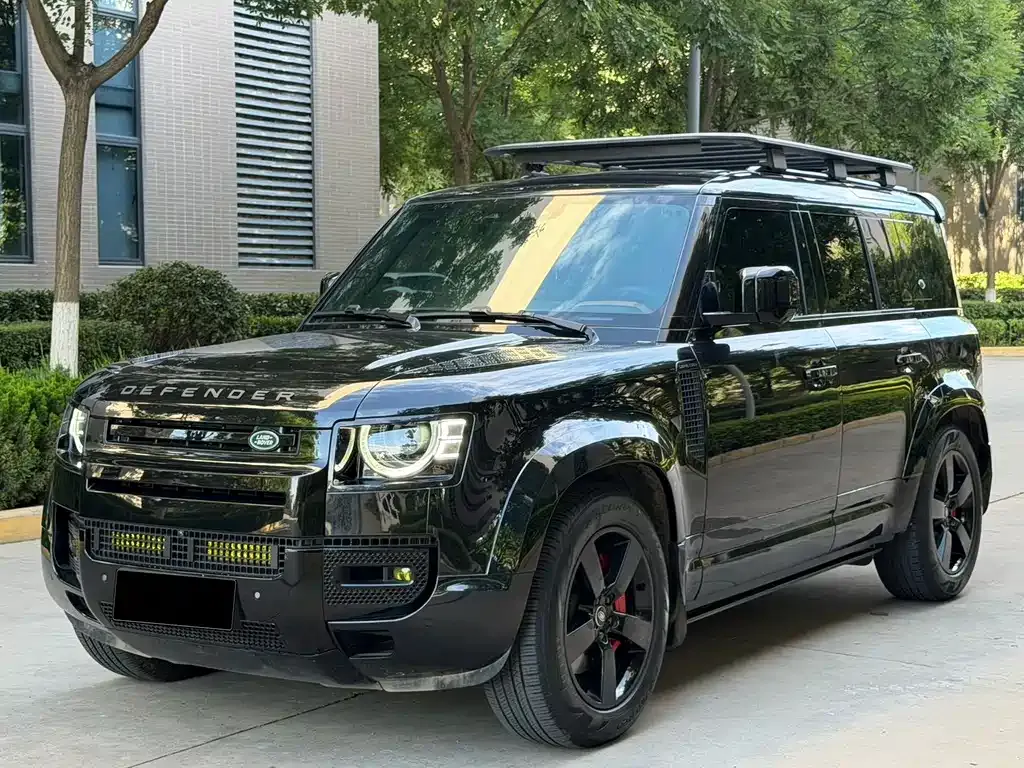 Land Rover Defender — фото 10