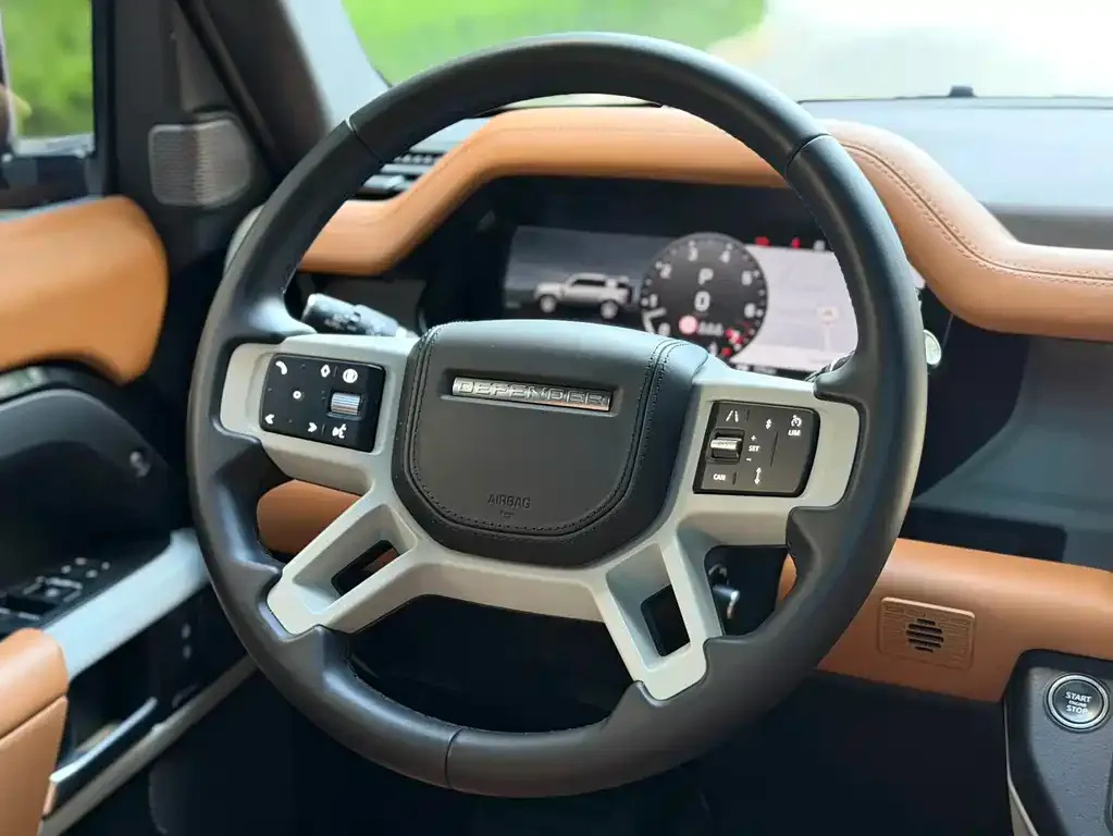Land Rover Defender — фото 4