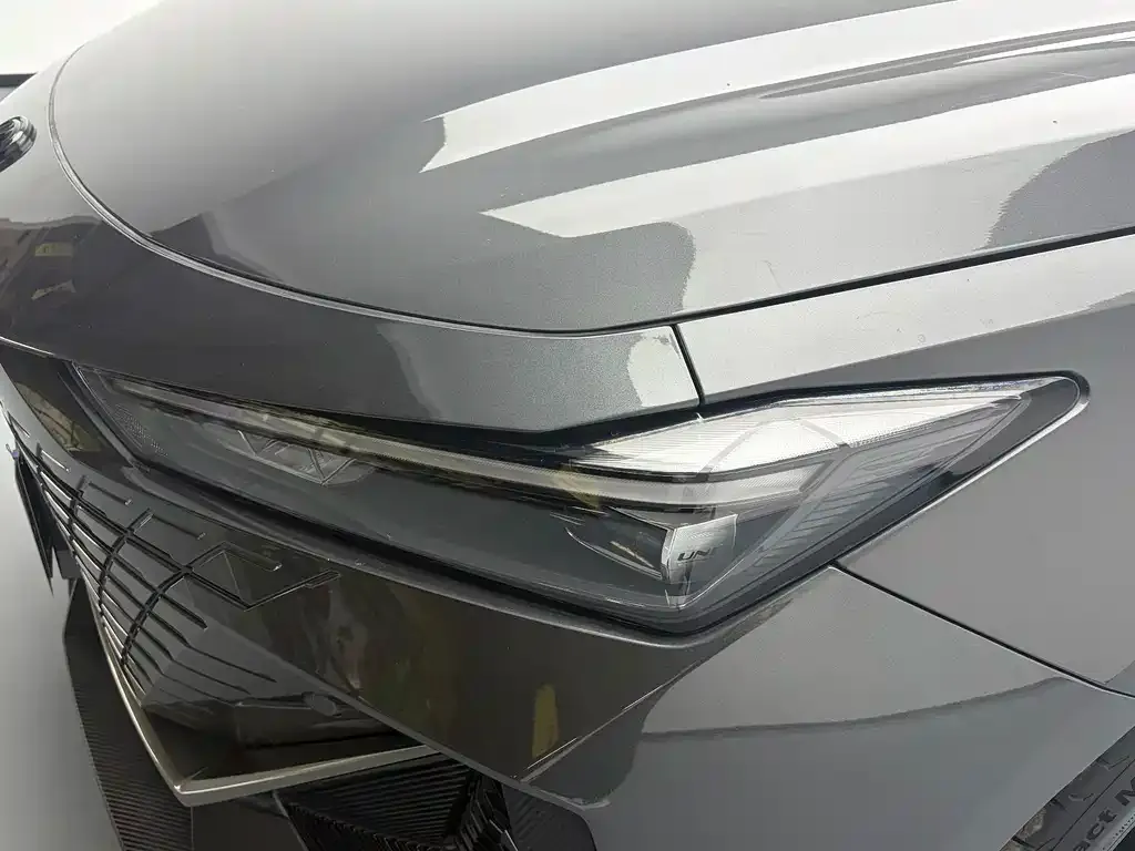 Changan UNI-V 2023 из CN, фото 6