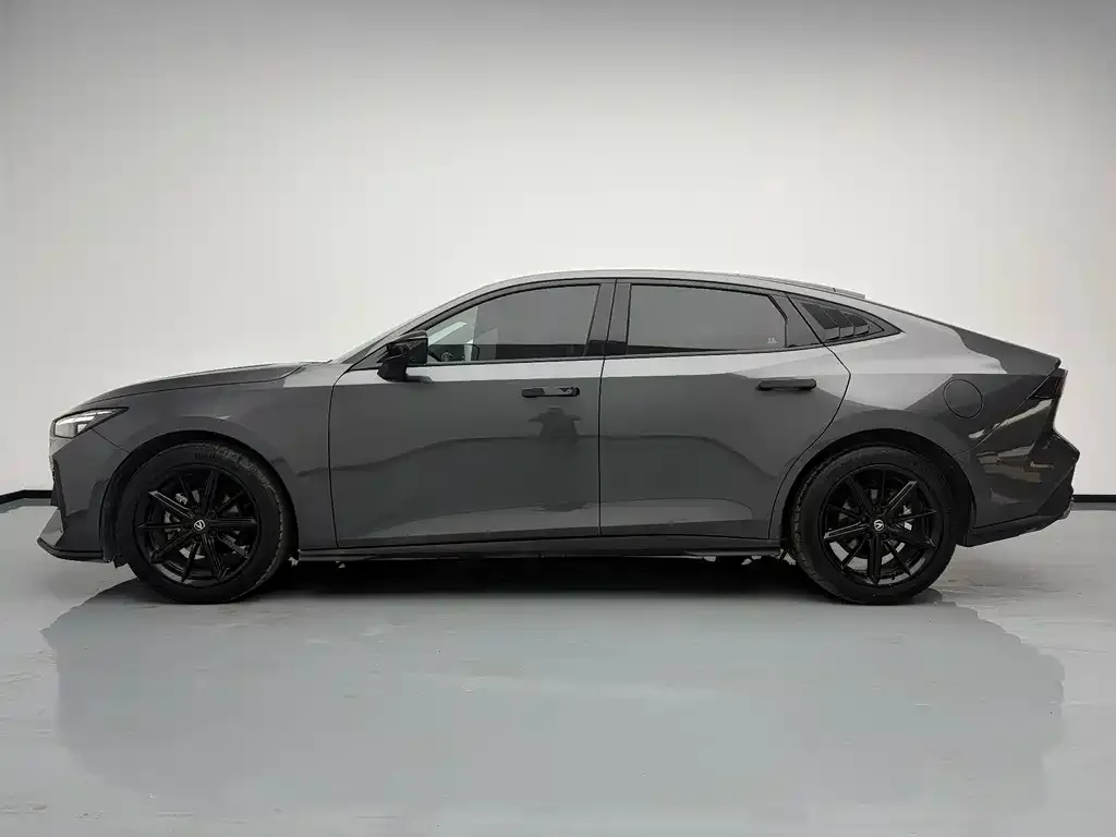 Changan UNI-V 2023 из CN, фото 5