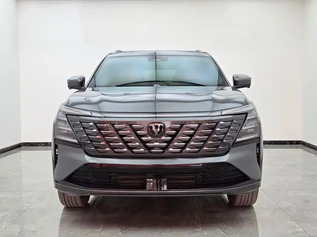 Changan CS75PLUS — фото 4