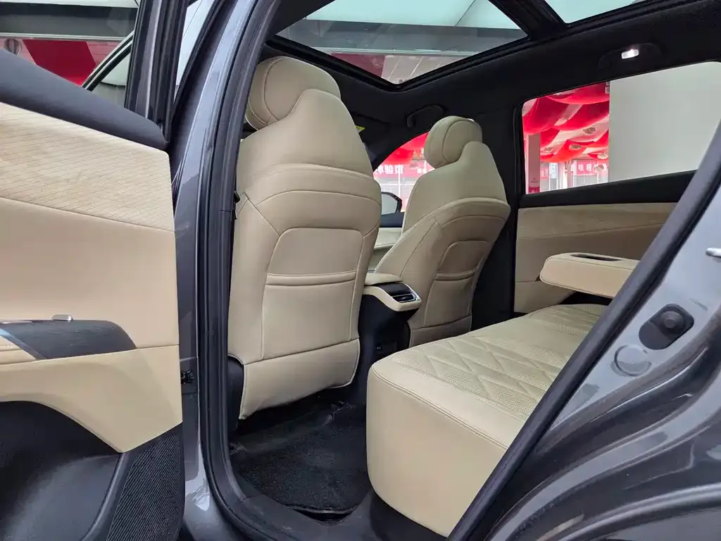 Changan CS75PLUS — фото 8