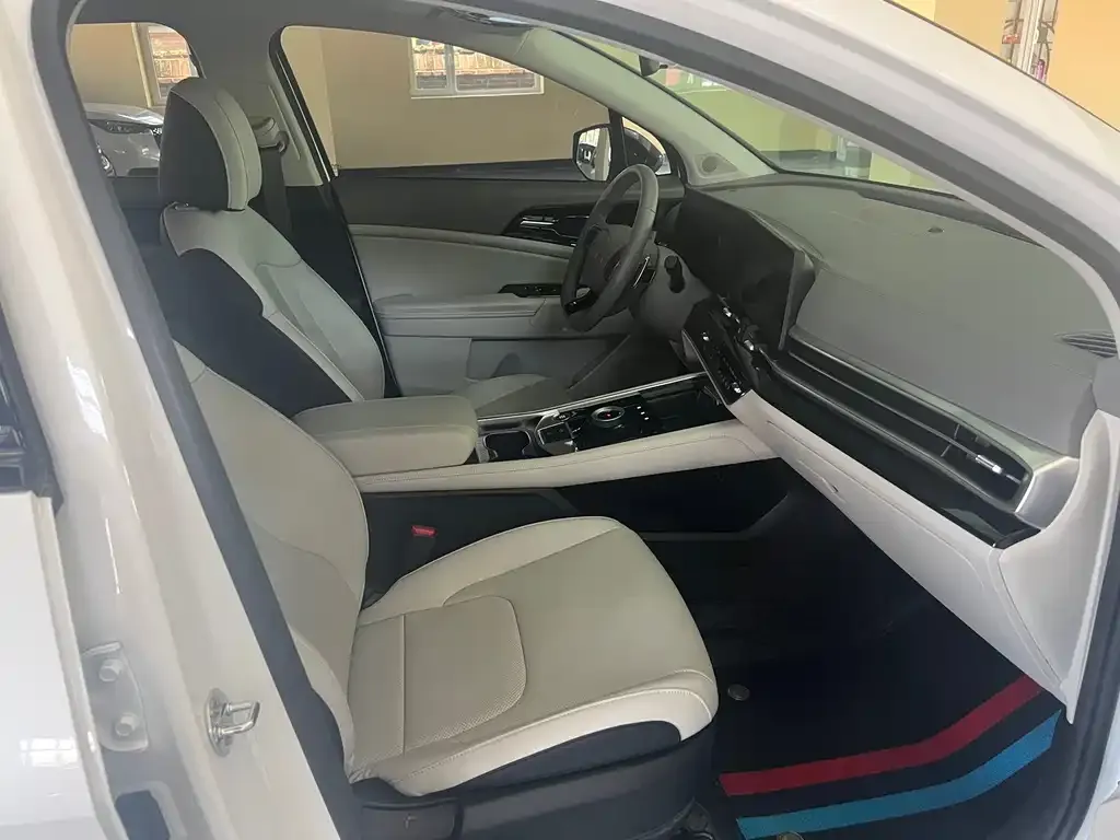 Kia Sportage — фото 10