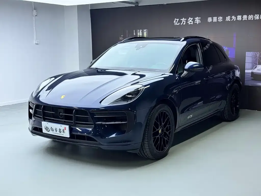 Porsche Macan — фото 1