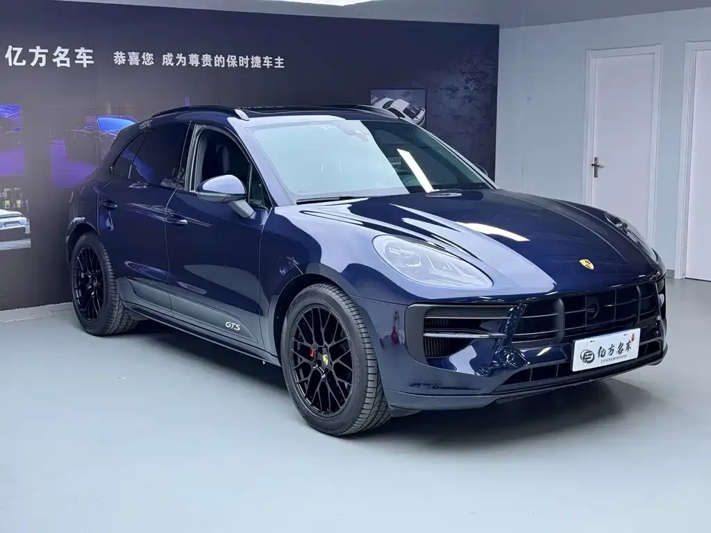 Porsche Macan — фото 7