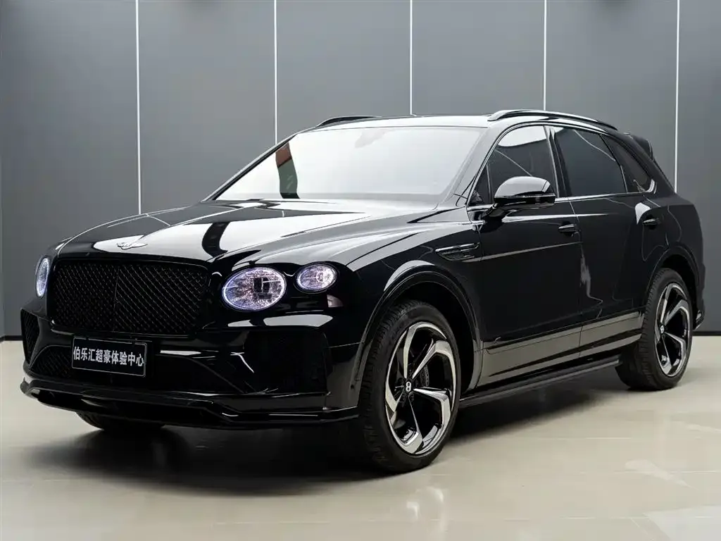 Bentley Bentayga — фото 1