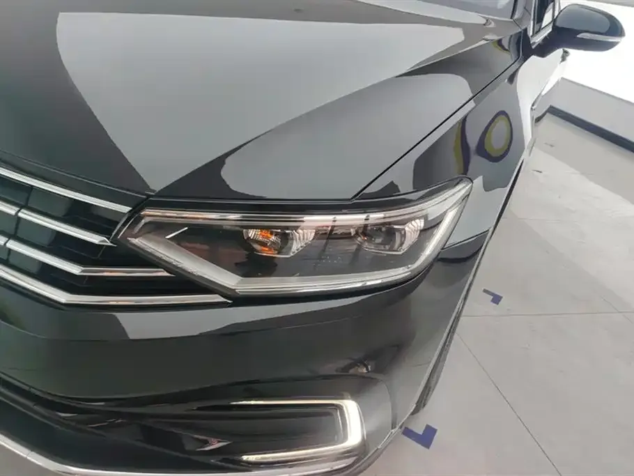 Volkswagen Magotan GTE PHEV 2023 из CN, фото 8