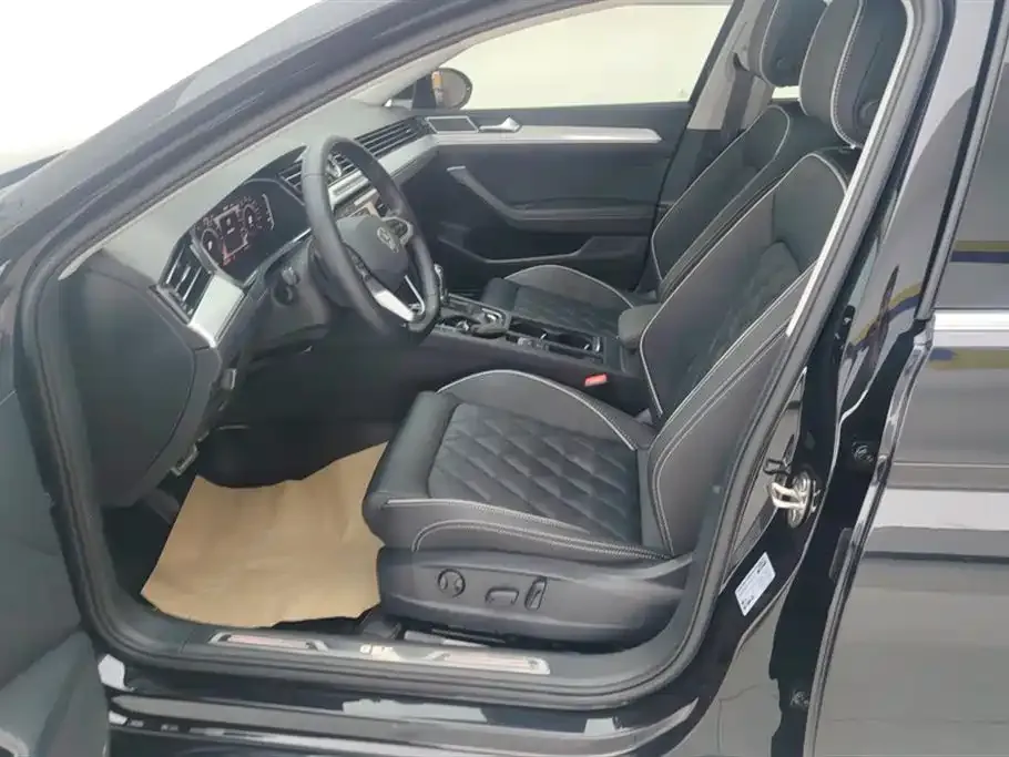 Volkswagen Magotan GTE PHEV 2023 из CN, фото 9