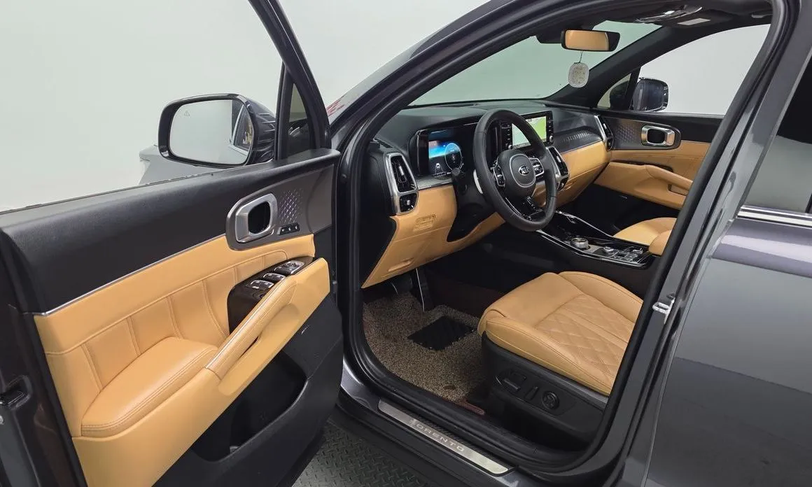 Kia Sorento — фото 5