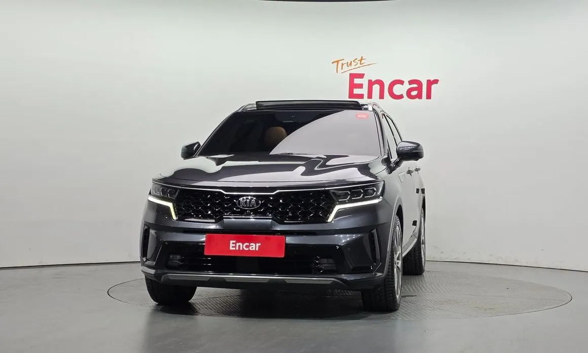 Kia Sorento — фото 8