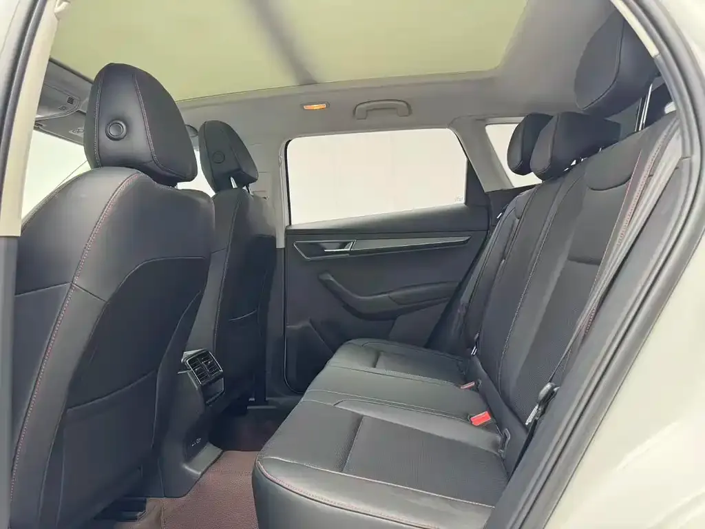 Skoda Karoq — фото 3