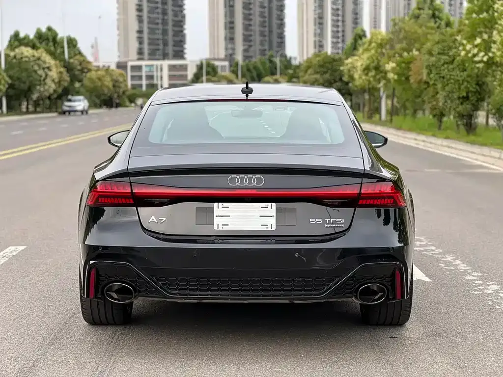 Audi A7 — фото 6