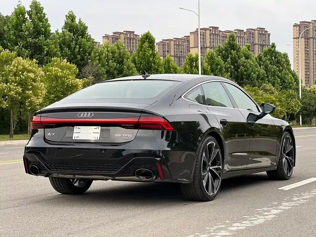 Audi A7 — фото 4