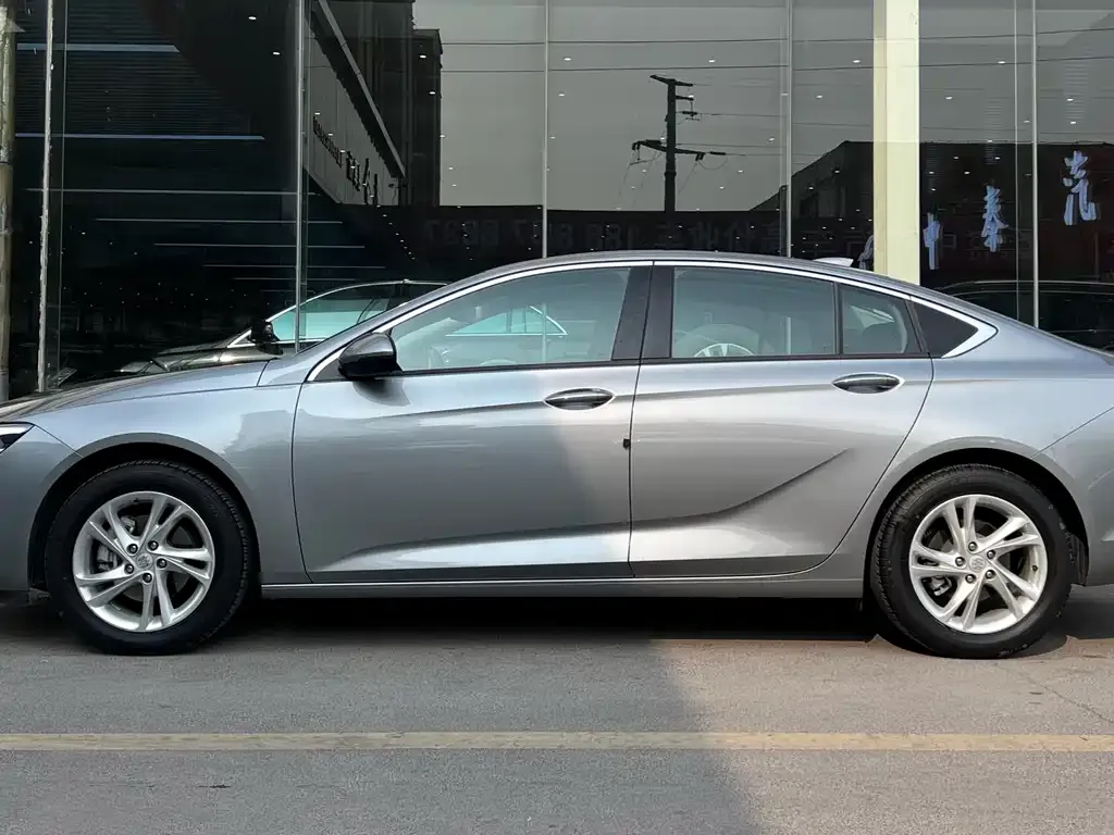 Buick Regal — фото 3