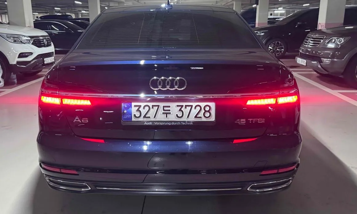 Audi A6 — фото 7