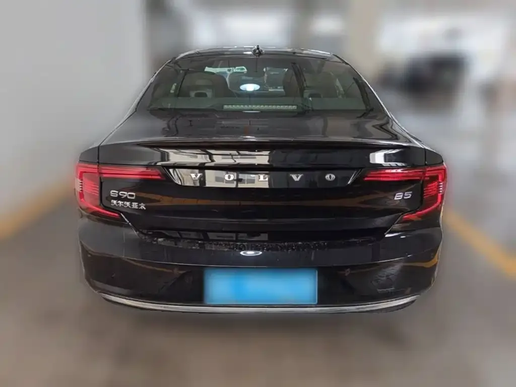 Volvo S90 2024 из CN, фото 5