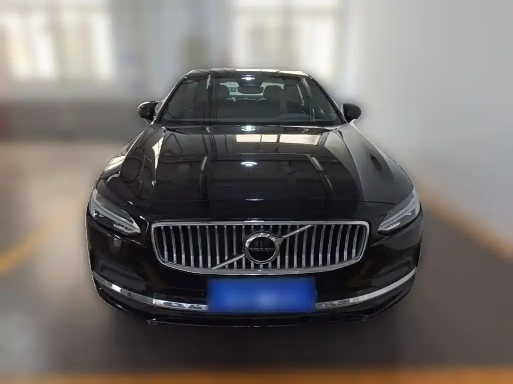 Volvo S90 2024 из CN, фото 2