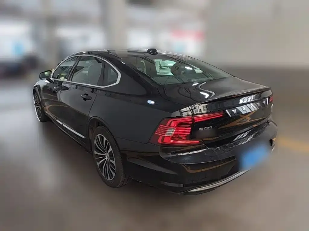 Volvo S90 2024 из CN, фото 7