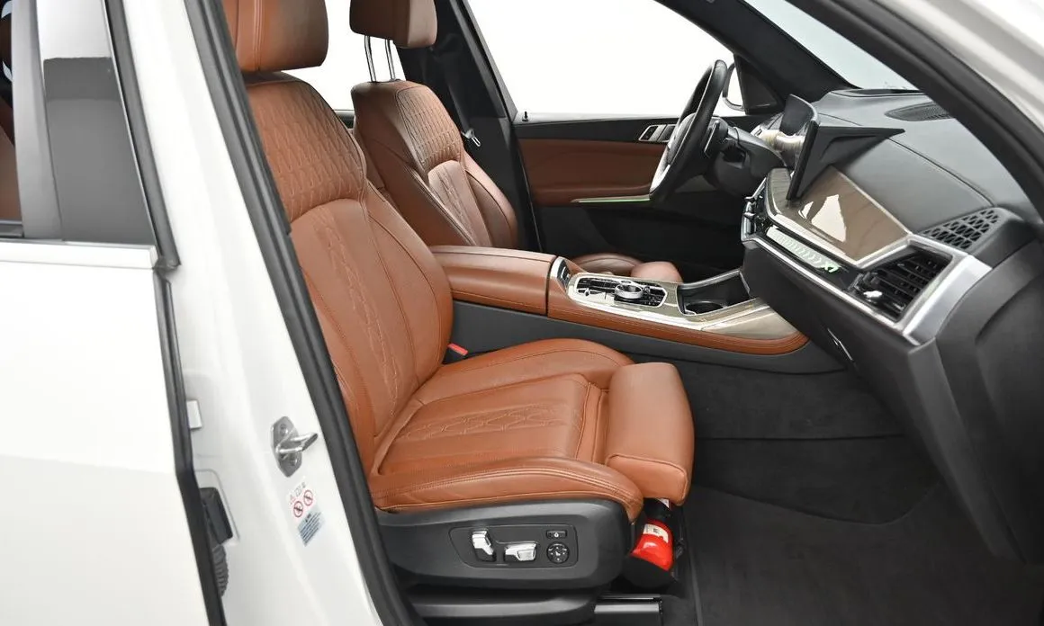 BMW X7 2024 из KR, фото 9