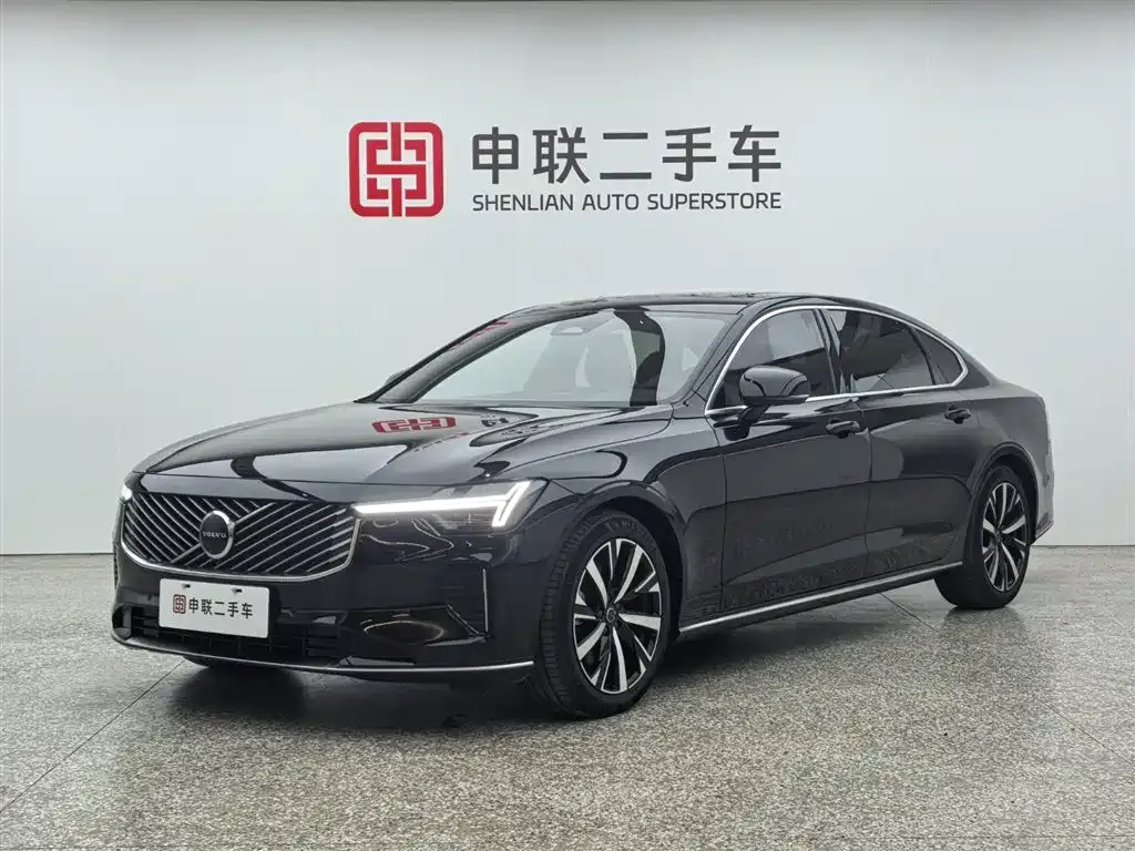 Volvo S90 — фото 1