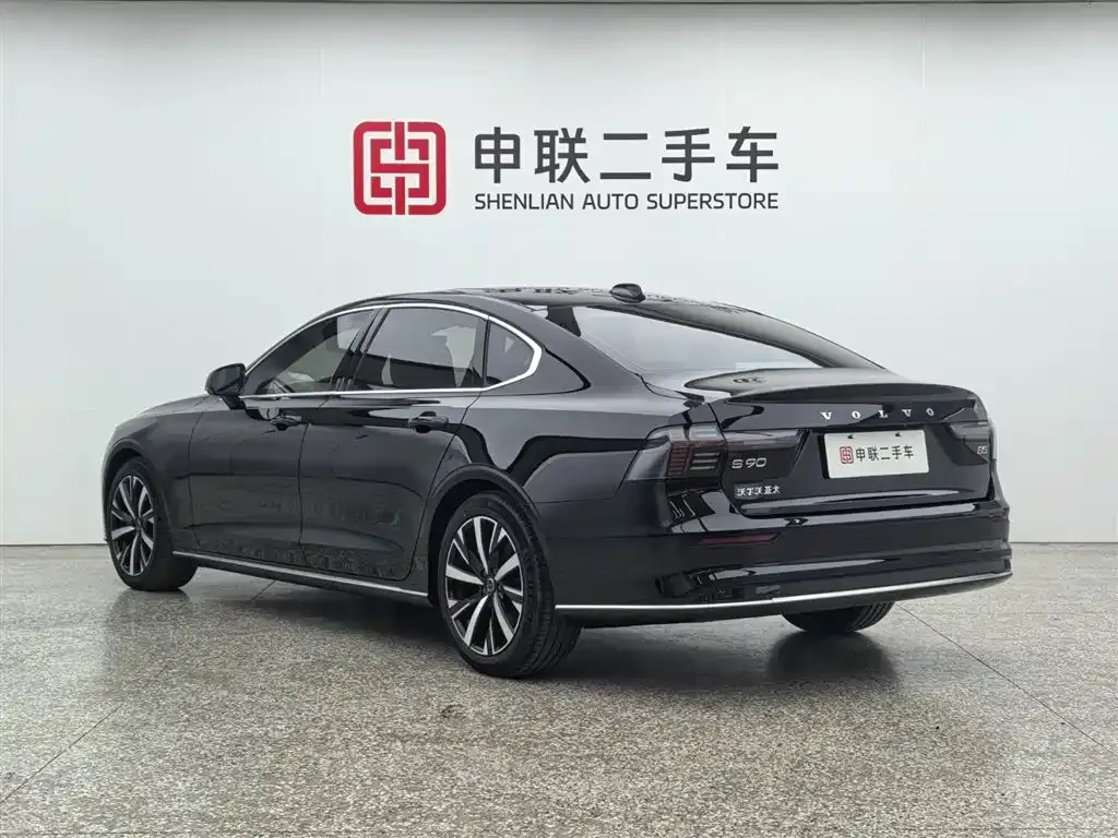 Volvo S90 — фото 5