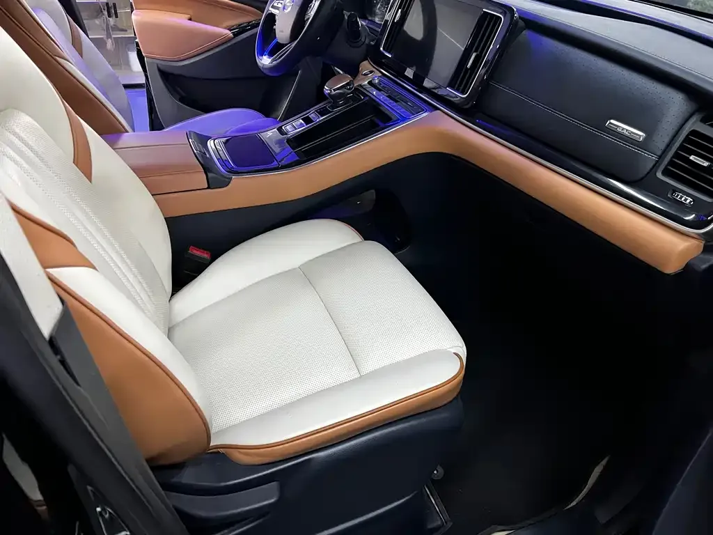 GAC Motor Trumpchi M8 — фото 8