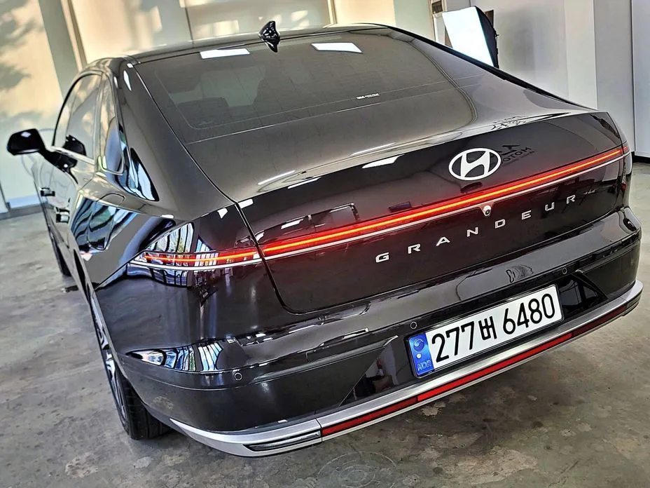 Hyundai Grandeur 2023 из KR, фото 3
