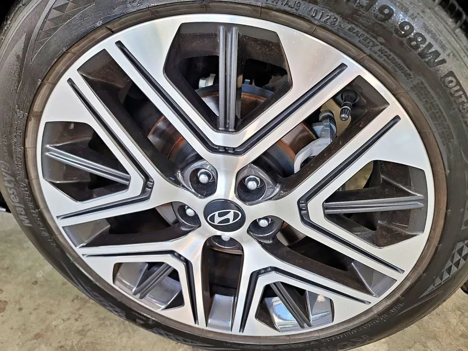Hyundai Grandeur 2023 из KR, фото 8
