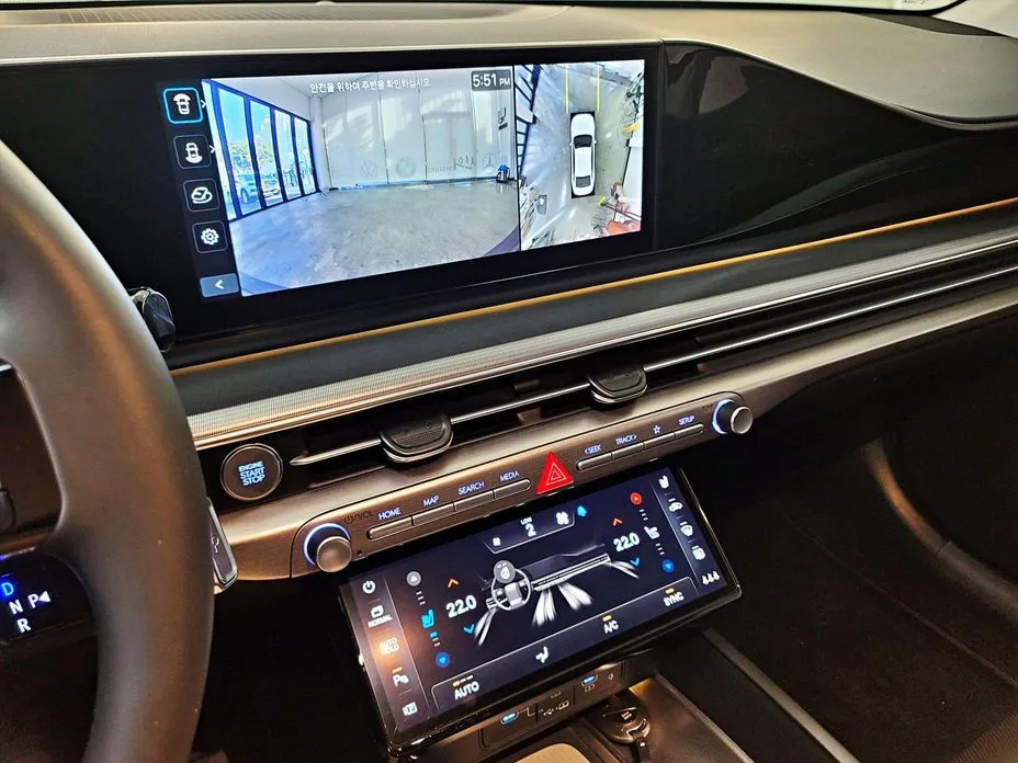 Hyundai Grandeur 2023 из KR, фото 2