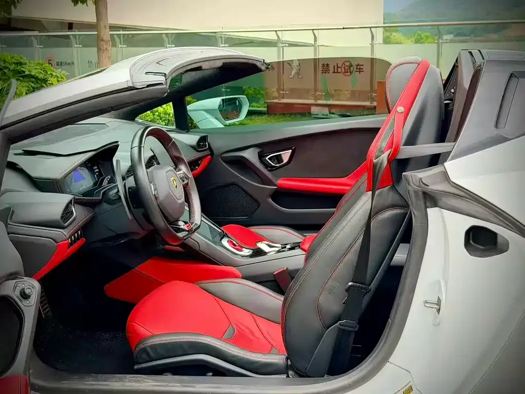 Lamborghini Huracan 2022 из CN, фото 7