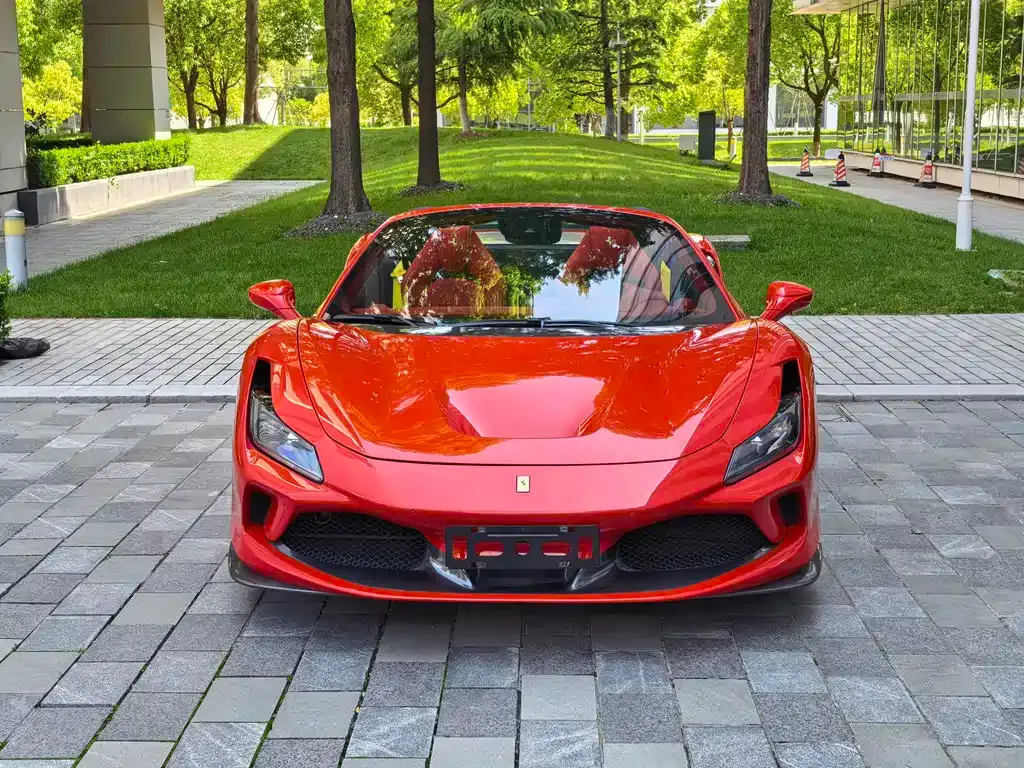 Ferrari F8 — фото 4