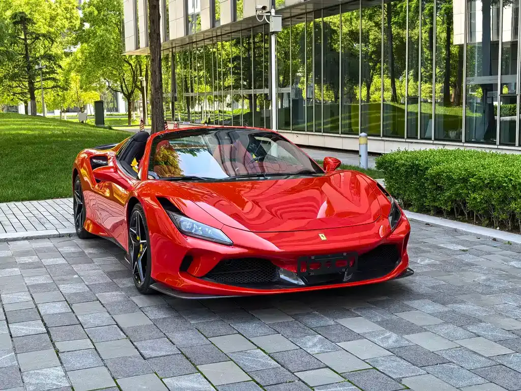 Ferrari F8 — фото 5