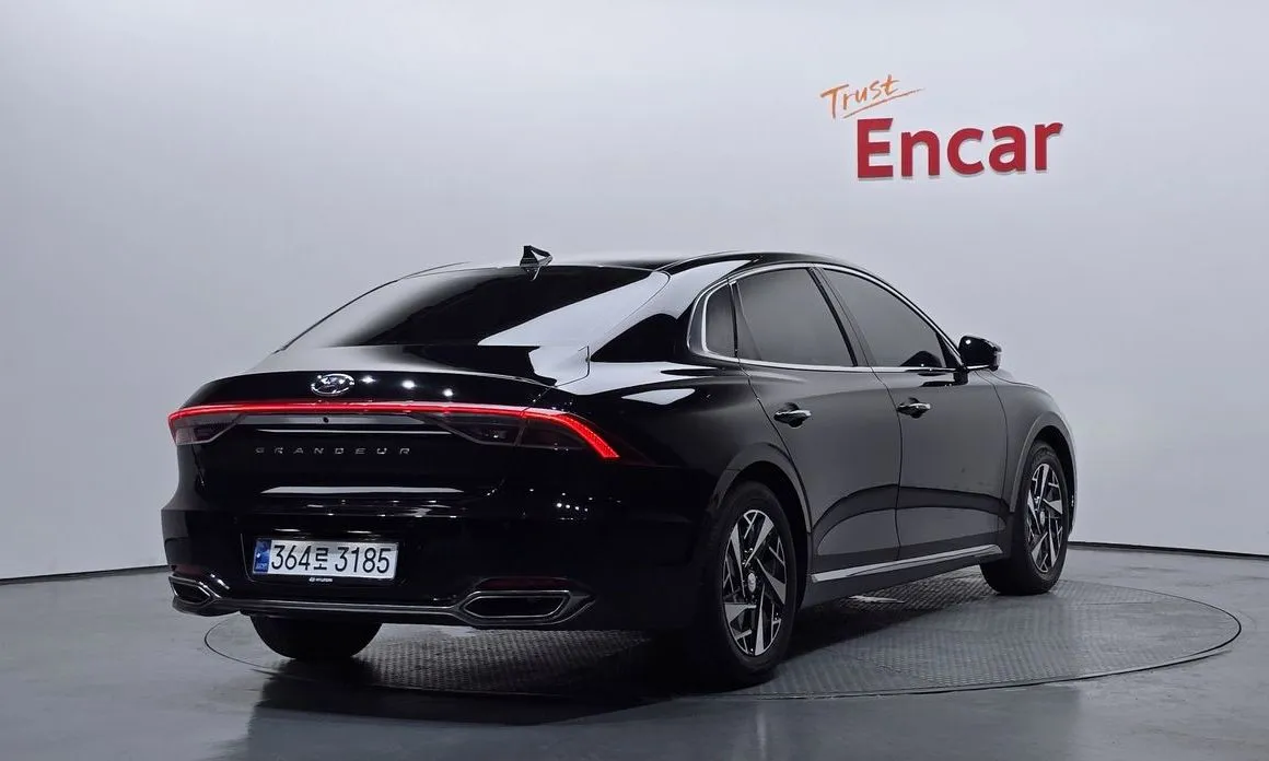 Hyundai Grandeur 2023 из KR, фото 2