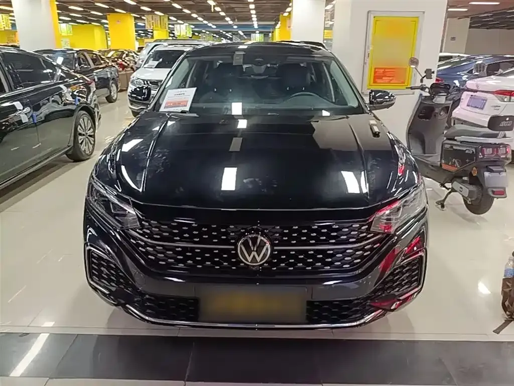 Volkswagen Passat — фото 3