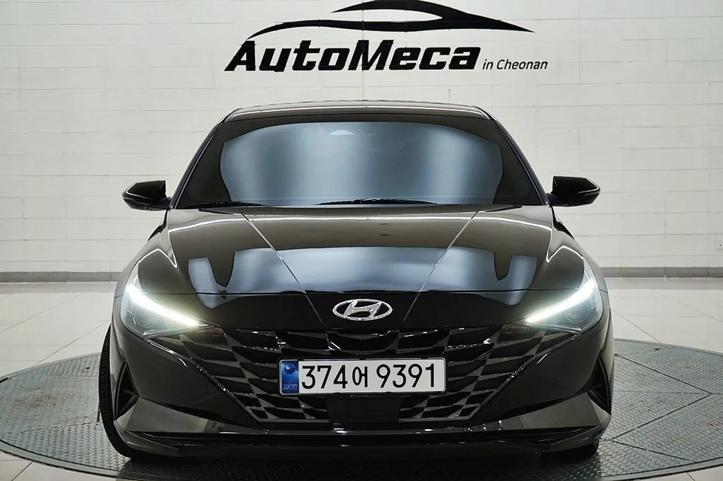 Hyundai AVANTE — фото 1
