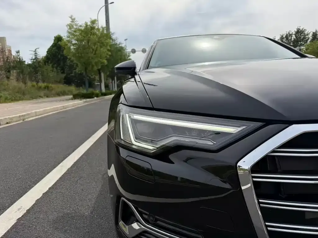 Audi A6L — фото 5