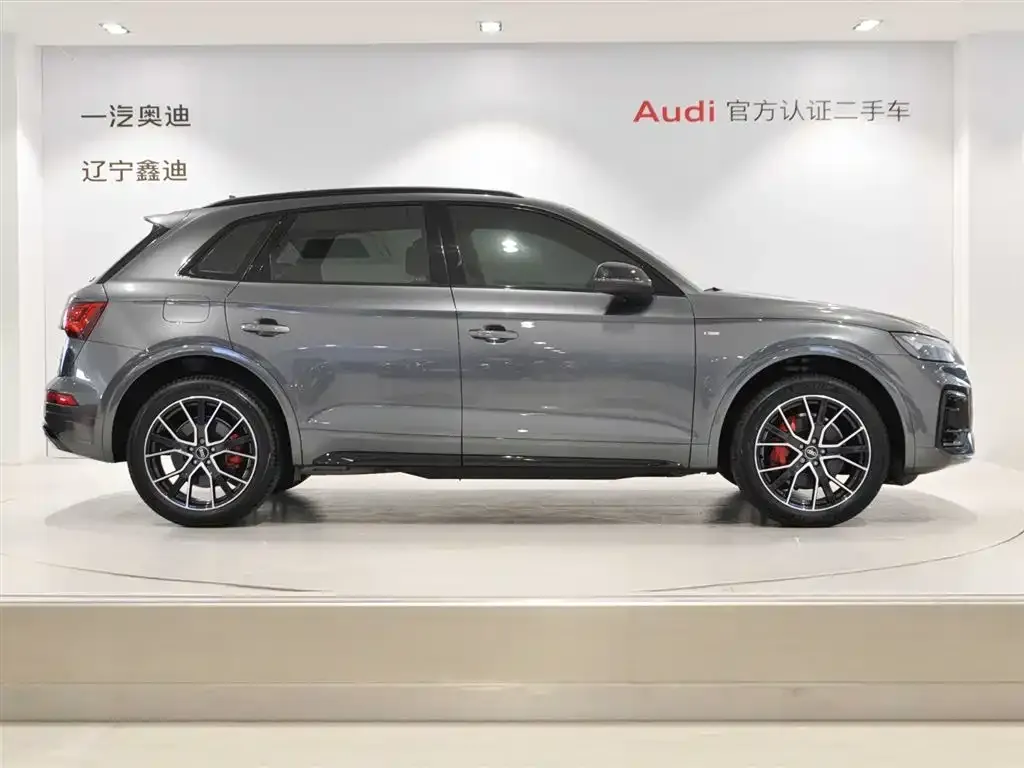 Audi Q5L — фото 4