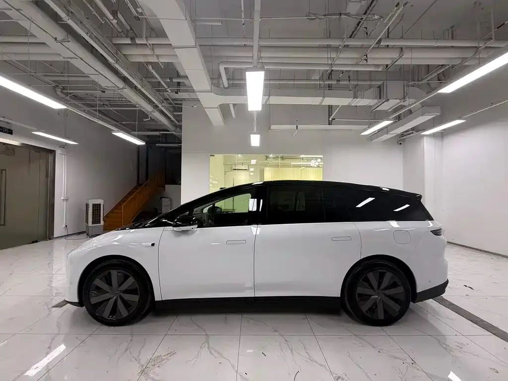 Li Auto i8 2025 из CN, фото 7