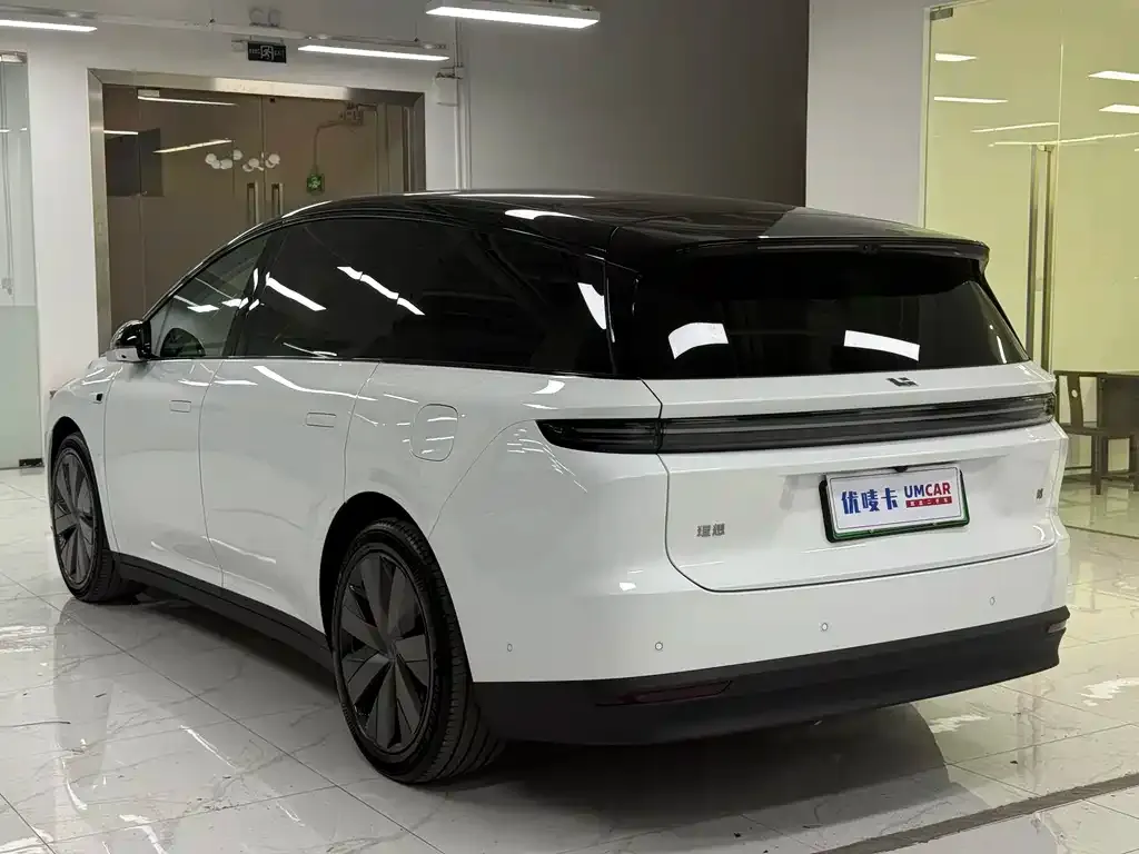 Li Auto i8 2025 из CN, фото 4