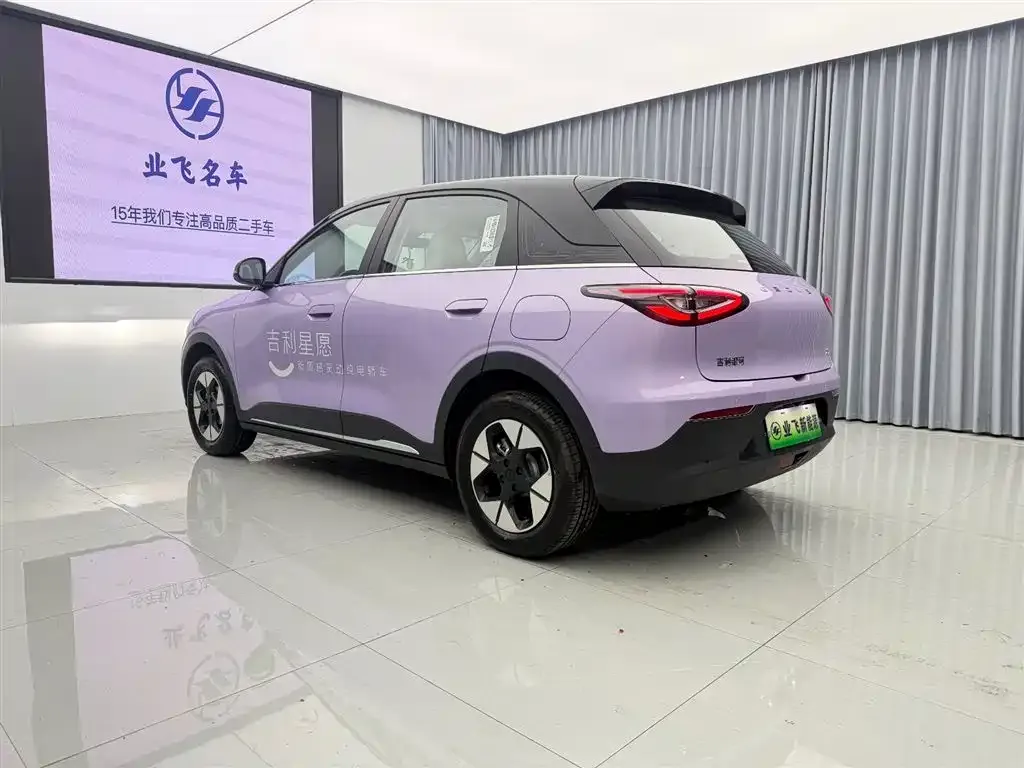Geely Starburst — фото 9