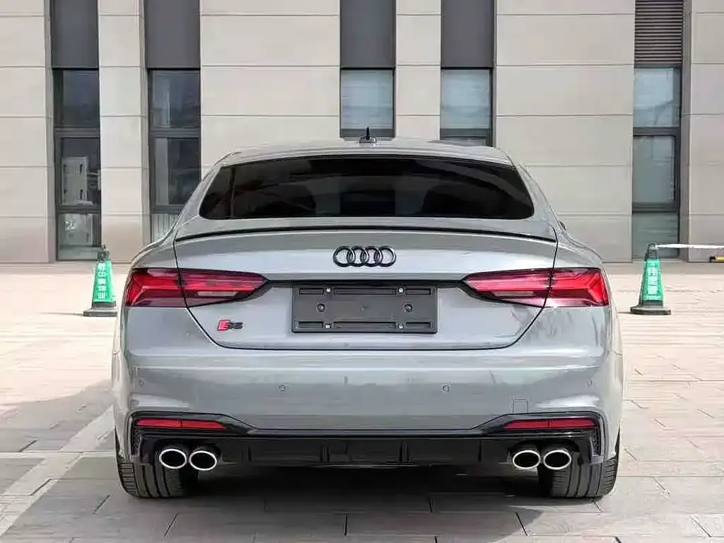 Audi A5 (Import) — фото 2