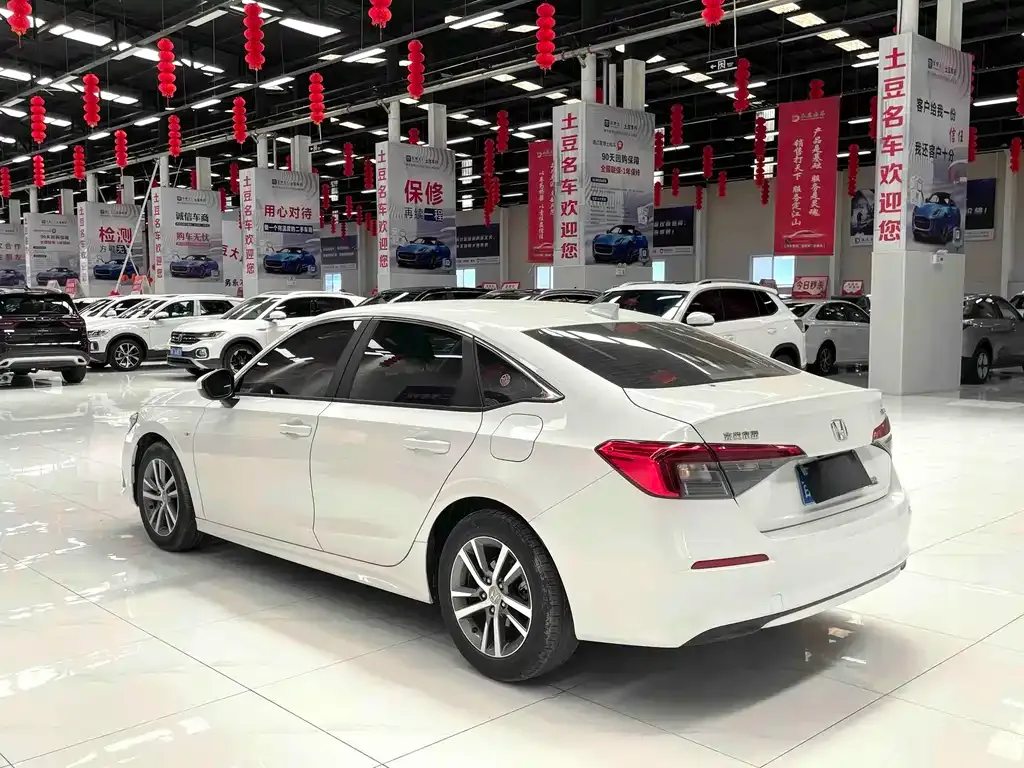 Honda Civic — фото 10