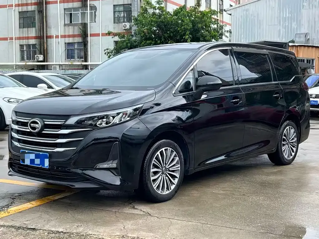 GAC Motor Trumpchi M6 — фото 1