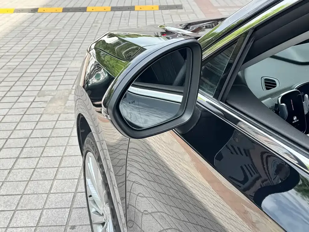 Buick Envision Plus — фото 6