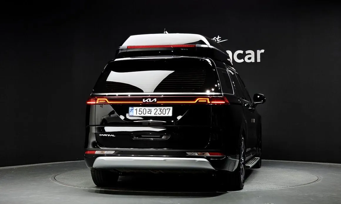 Kia Carnival 2023 из KR, фото 2