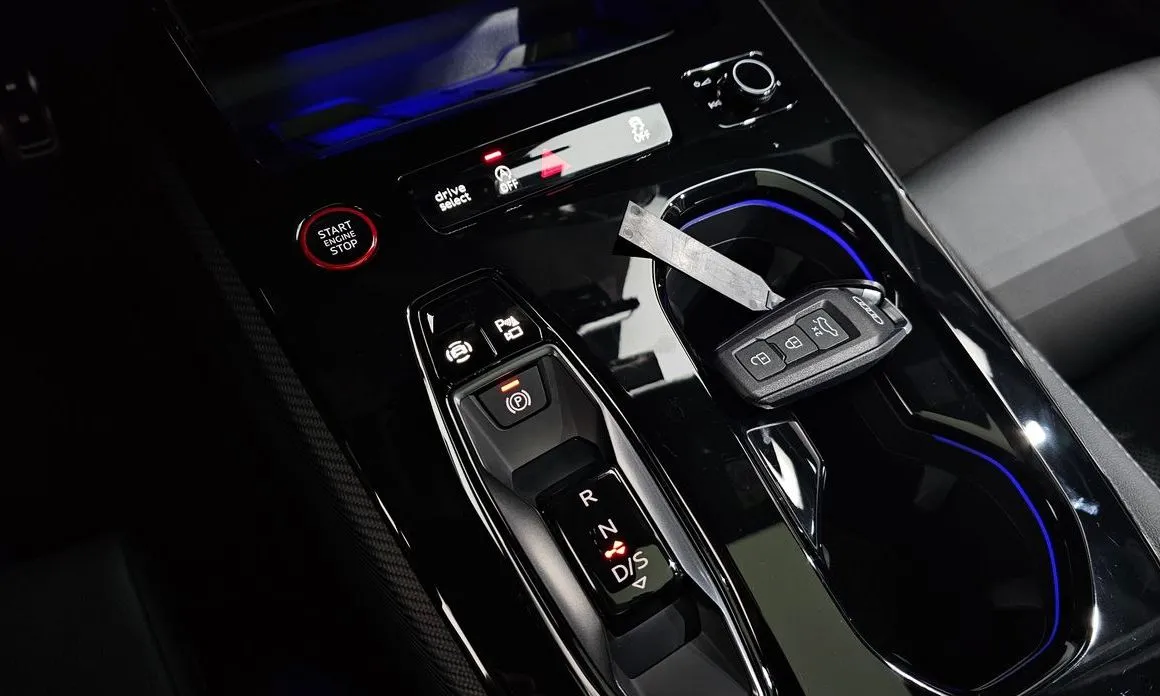 Audi A5 2025 из KR, фото 8