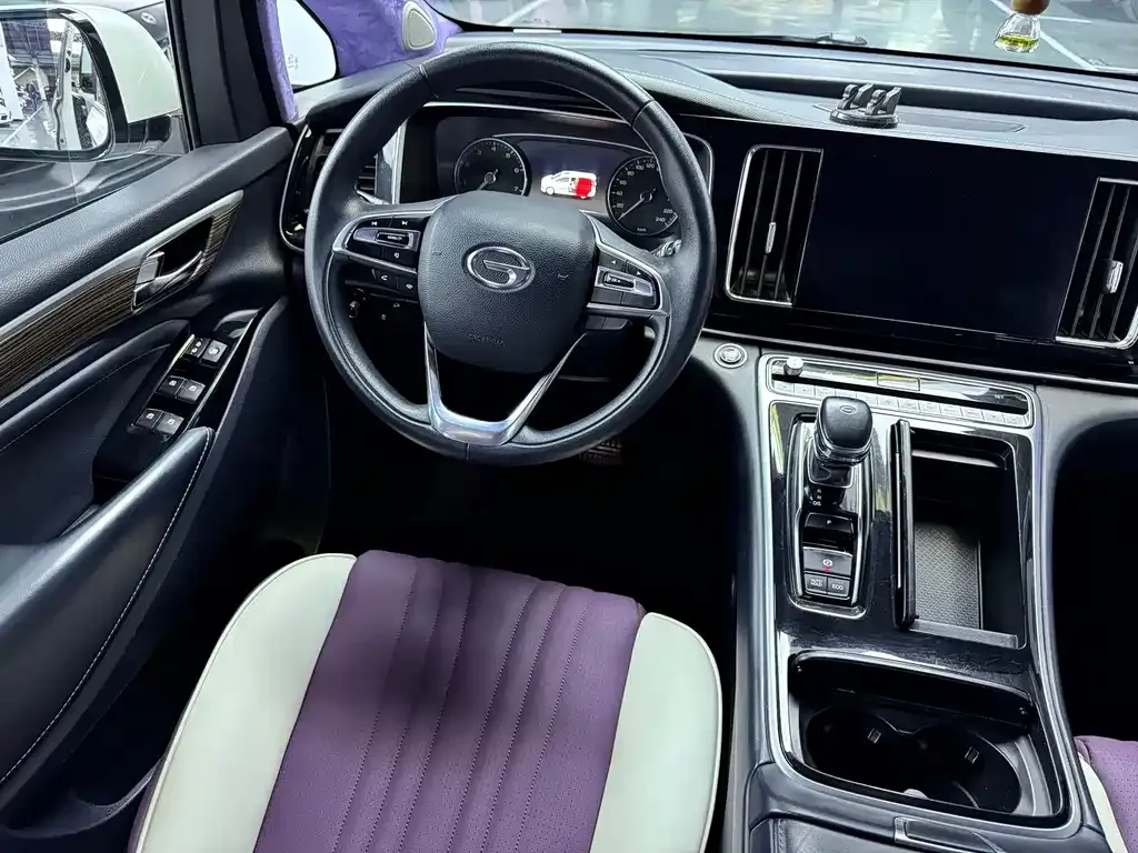 GAC Motor Trumpchi M8 — фото 8