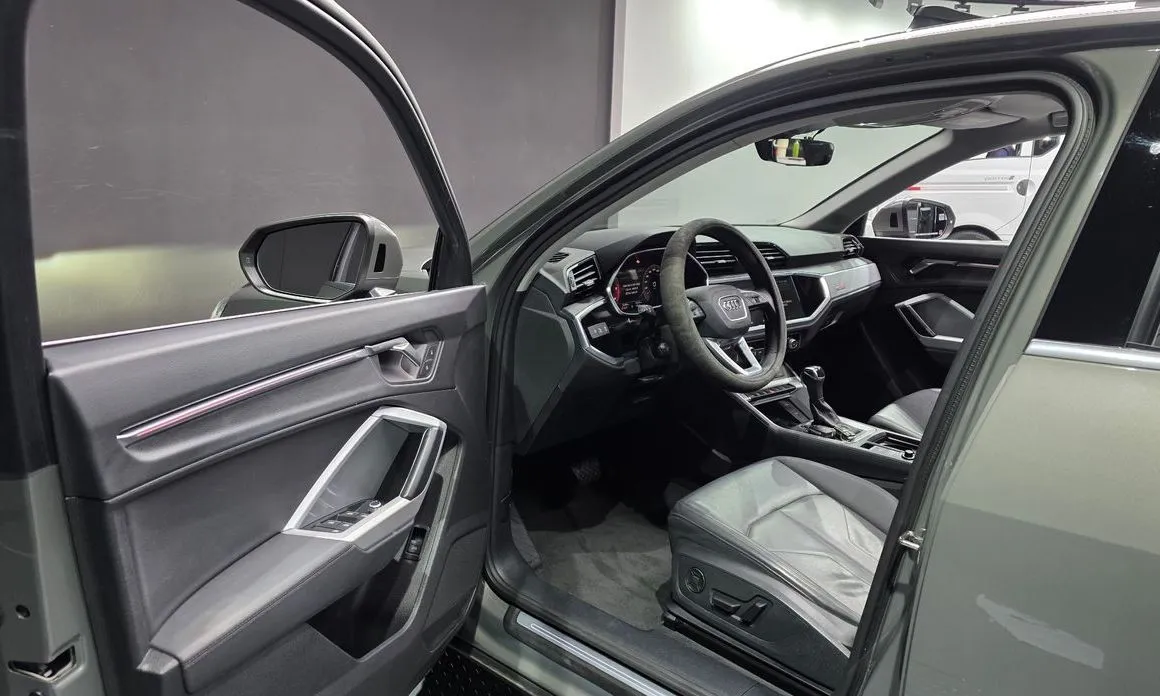 Audi Q3 2023 из KR, фото 4