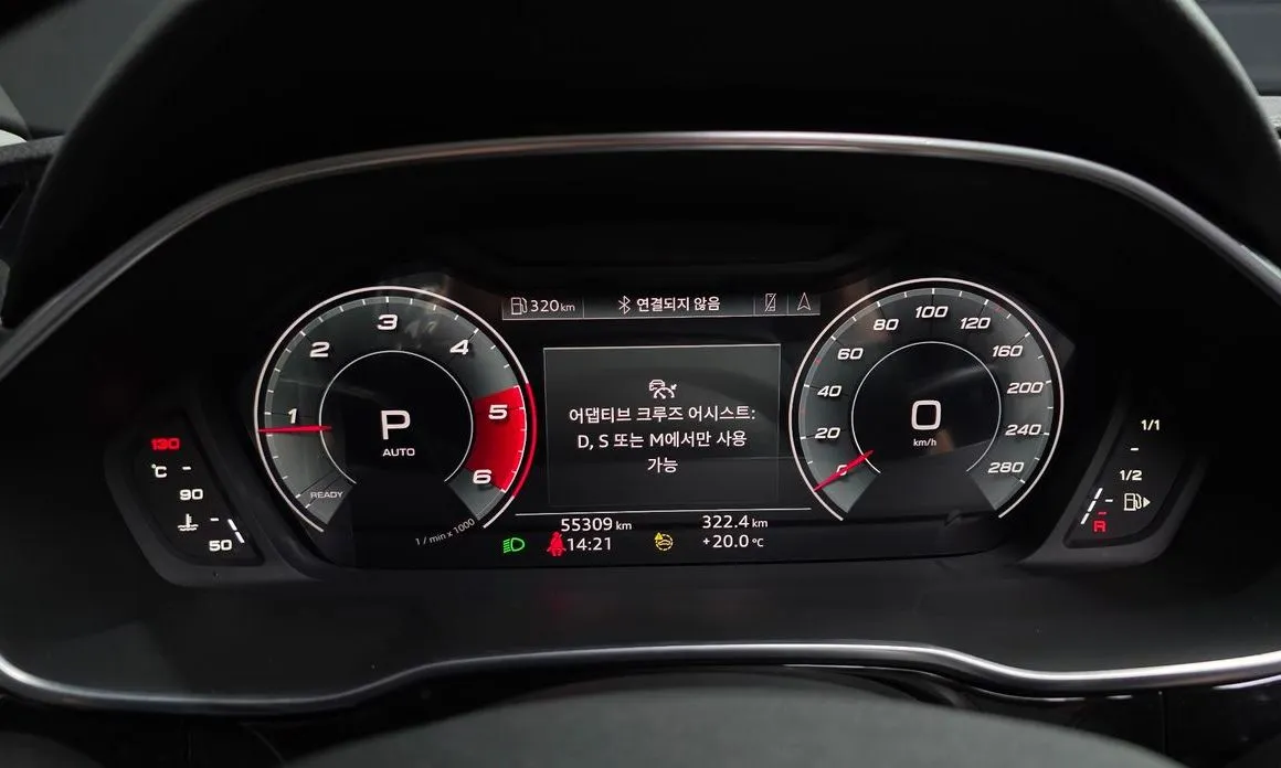 Audi Q3 2023 из KR, фото 7